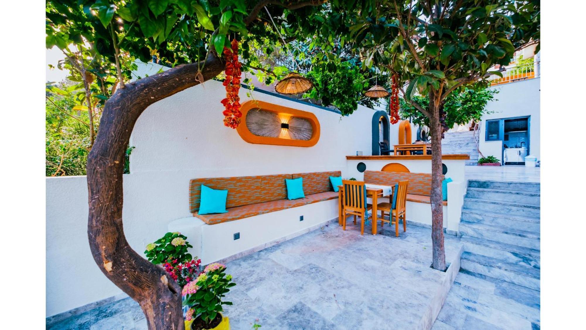 Sardunya Andifli Otel Kaş Exterior photo